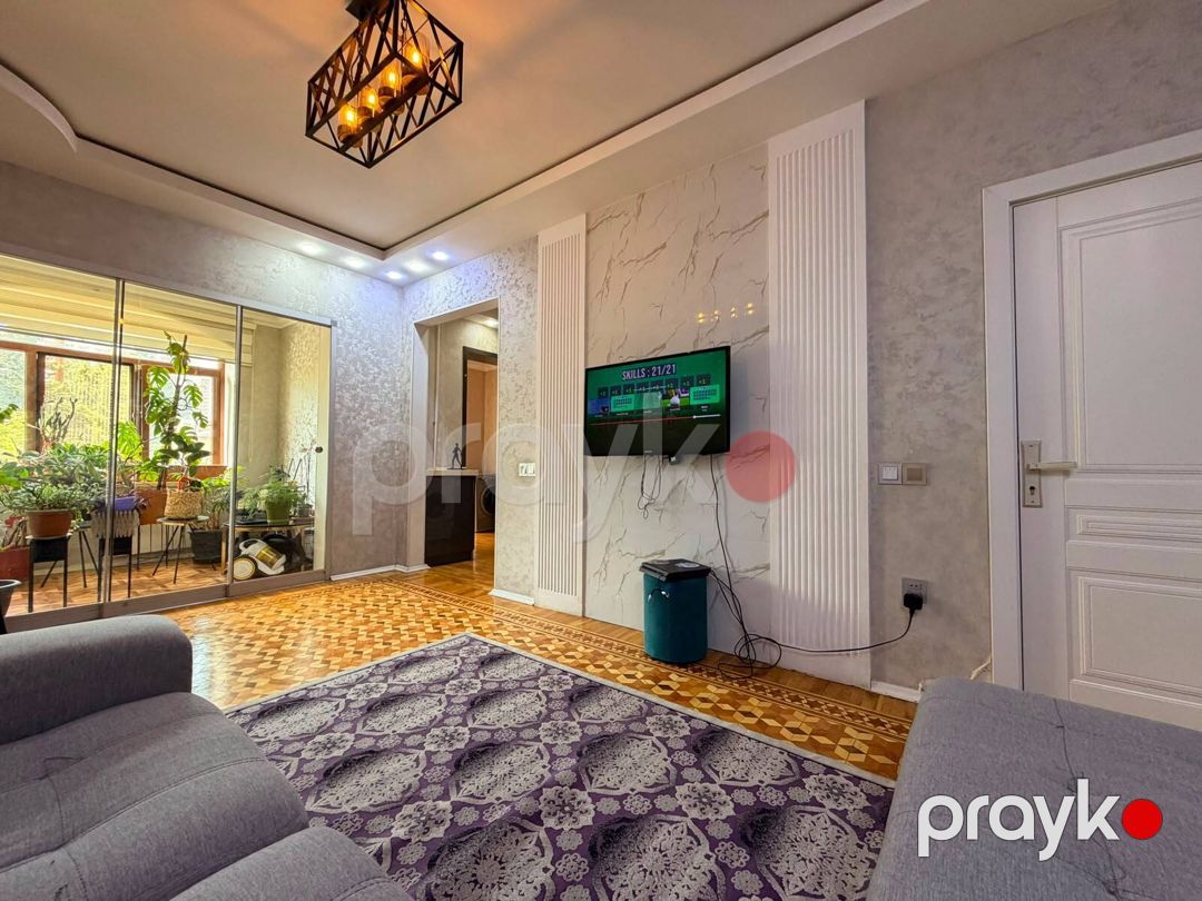 Satılır 4 otaqlı köhnə tikili 111 m² — Mənzil, Bakı (2)