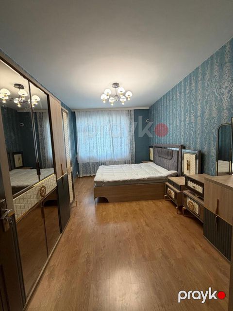 İcarəyə verilir 3 otaqlı köhnə tikili 80 m² — Bakı