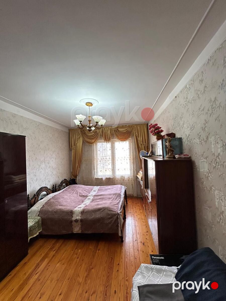 Satılır 4 otaqlı köhnə tikili 110 m² — Mənzil, Bakı (7)