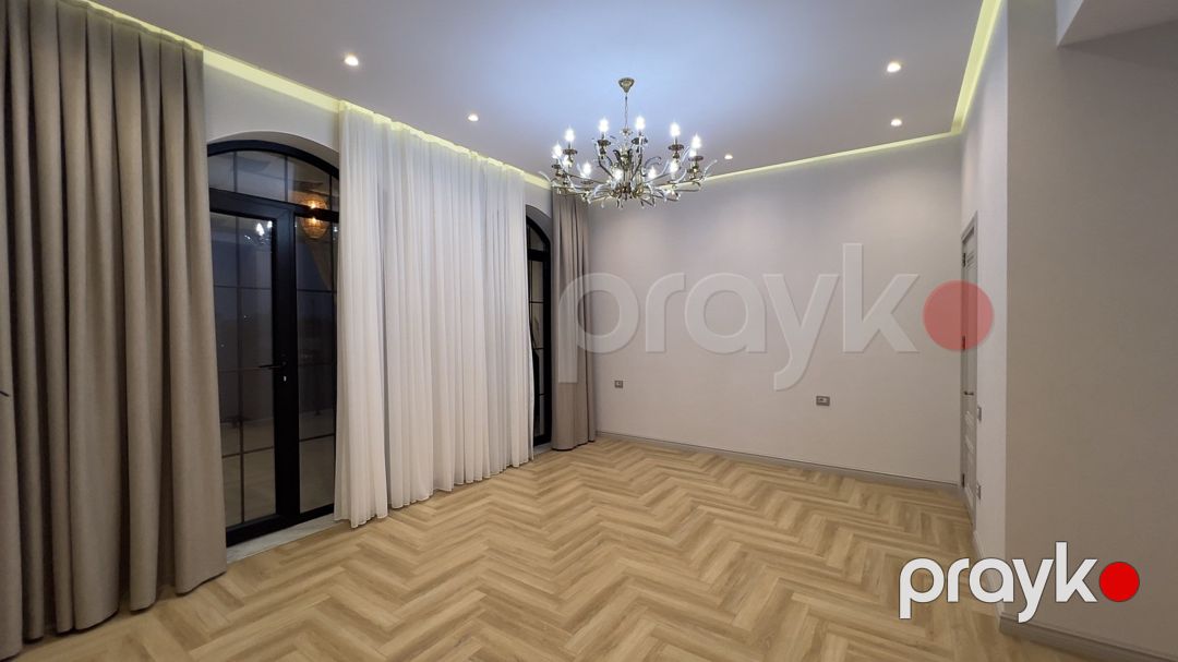 Satılır 6 otaqlı həyət evi/bağ evi 350 m² — Ev, villa, Bakı (12)