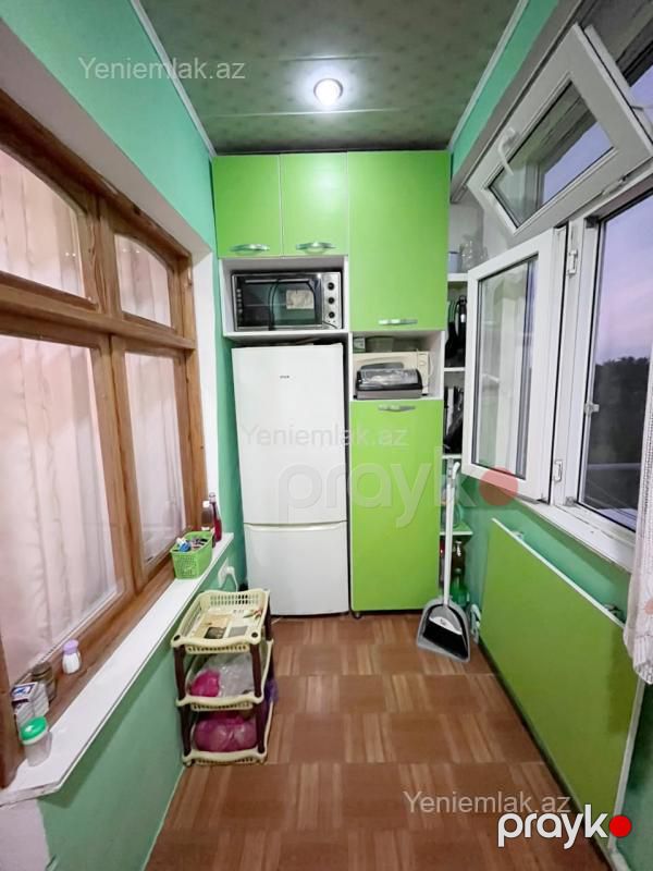Satılır 2 otaqlı Bina evi menzil (Köhnə tikili), 60 m², 3-cü mikrorayon — Mənzil, Sumqayıt (10)