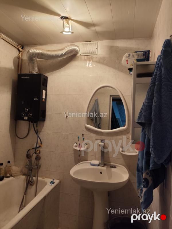Satılır 3 otaqlı Bina evi menzil (Köhnə tikili), 75 m², 9-cu mikrorayon — Mənzil, Sumqayıt (9)