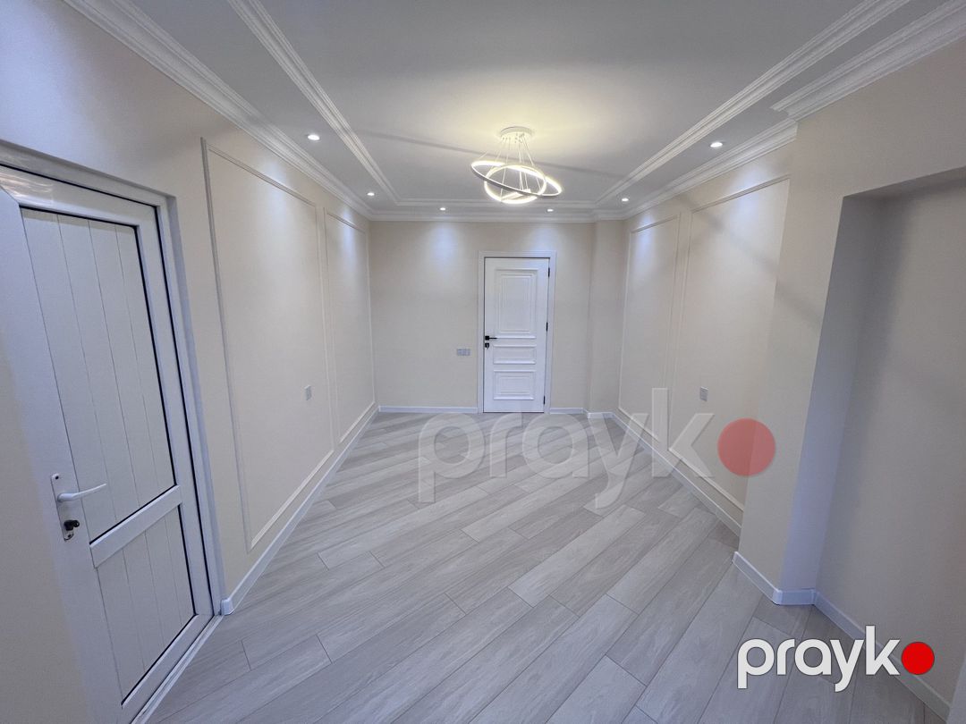 Satılır 4 otaqlı köhnə tikili 105 m² — Mənzil, Bakı (6)