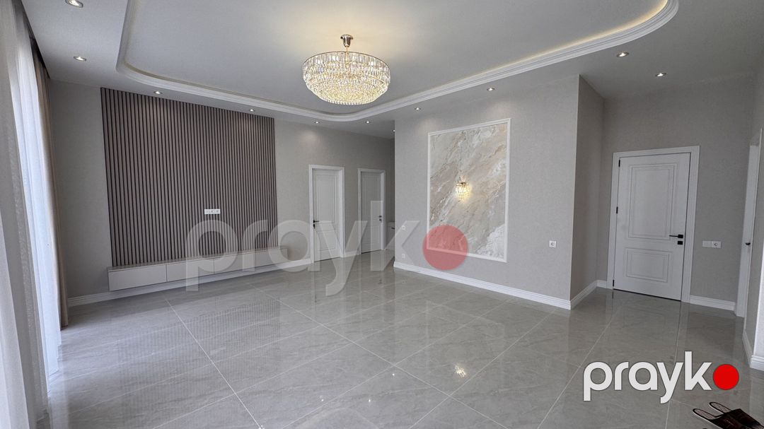 Satılır 4 otaqlı həyət evi/bağ evi 170 m² — Ev, villa, Bakı (10)