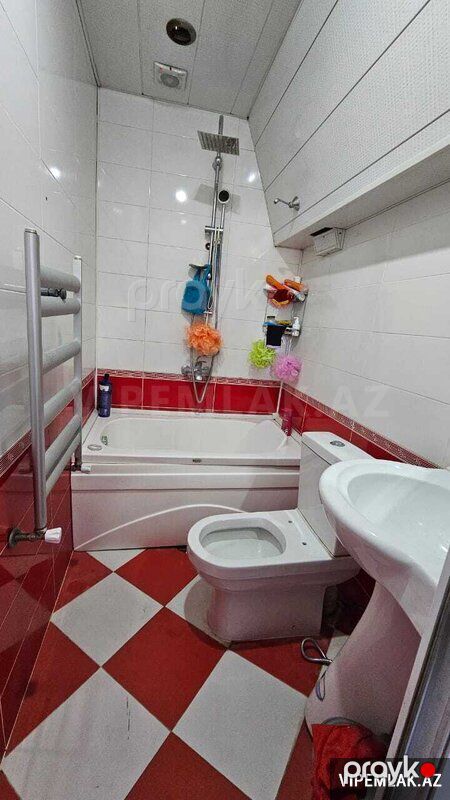 Binəqədi rayonunda 4 otaqlı Həyət evi Satılır, 140 m² — Ev, villa, Bakı (3)