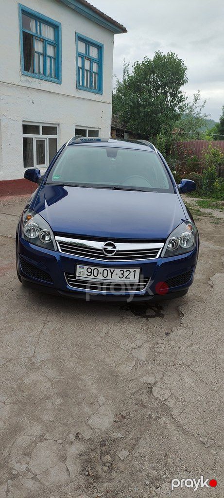 Opel Astra, 1.4 L, 2010 il, 201 000 km — Qusar