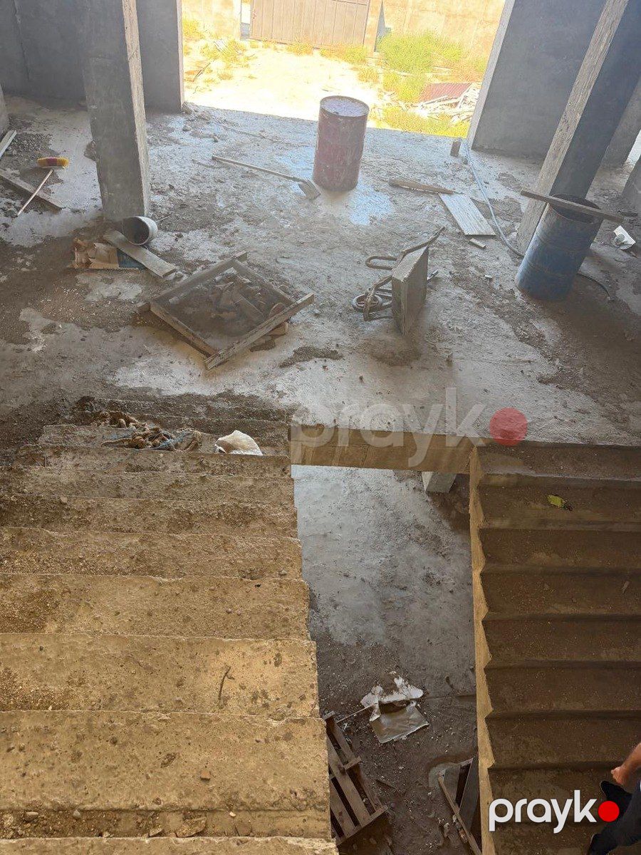 Satılır həyət evi/bağ evi 2000 m² — Ev, villa, Bakı (2)