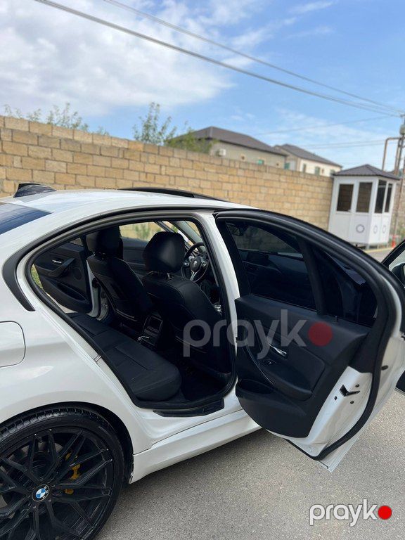 BMW 320d, 2.0 L, 2015 il, 218 350 km — Avtomobillər, Bakı (8)