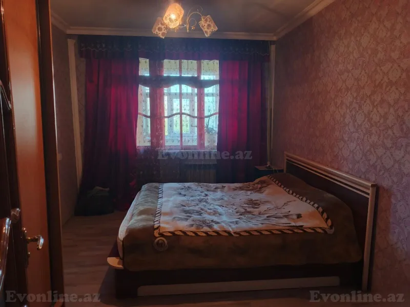 Satılır 4 otaqlı Mənzil Köhnə tikili 100 m² Bakı, Suraxanı r., Qaraçuxur — Mənzil, Bakı (5)