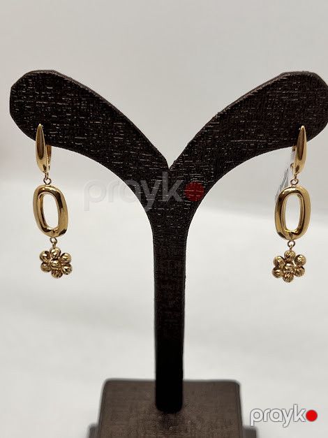 Gül formalı sırğalar — Bakı