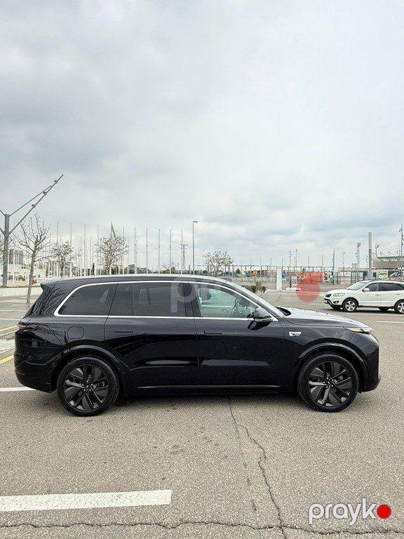 Li Auto L9, 1.5 L, 52.3 kWh, 2023 il, 57 000 km — Avtomobillər, Bakı (8)