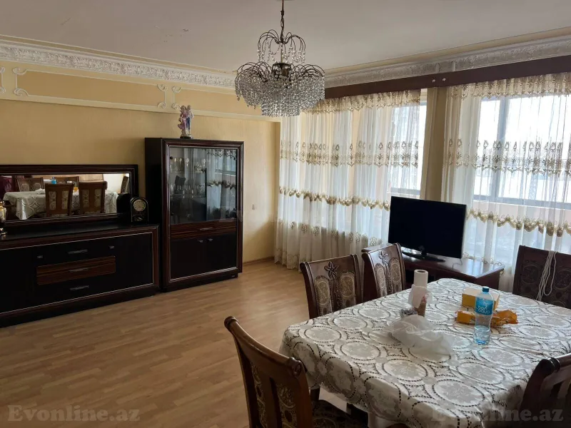 Kirayə verilir 2 otaqlı Mənzil Köhnə tikili 90 m² Bakı, Xətai r — Mənzil, Bakı (4)