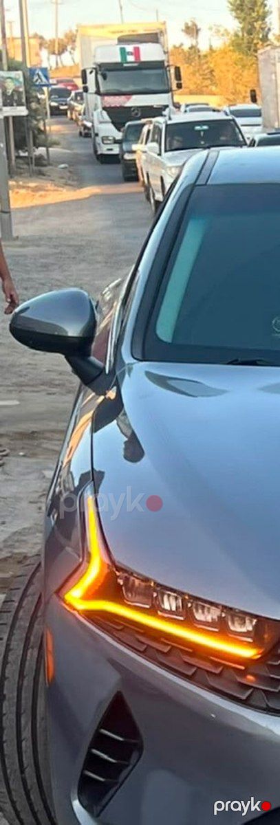 Kia K5 güzgüsü — Bakı