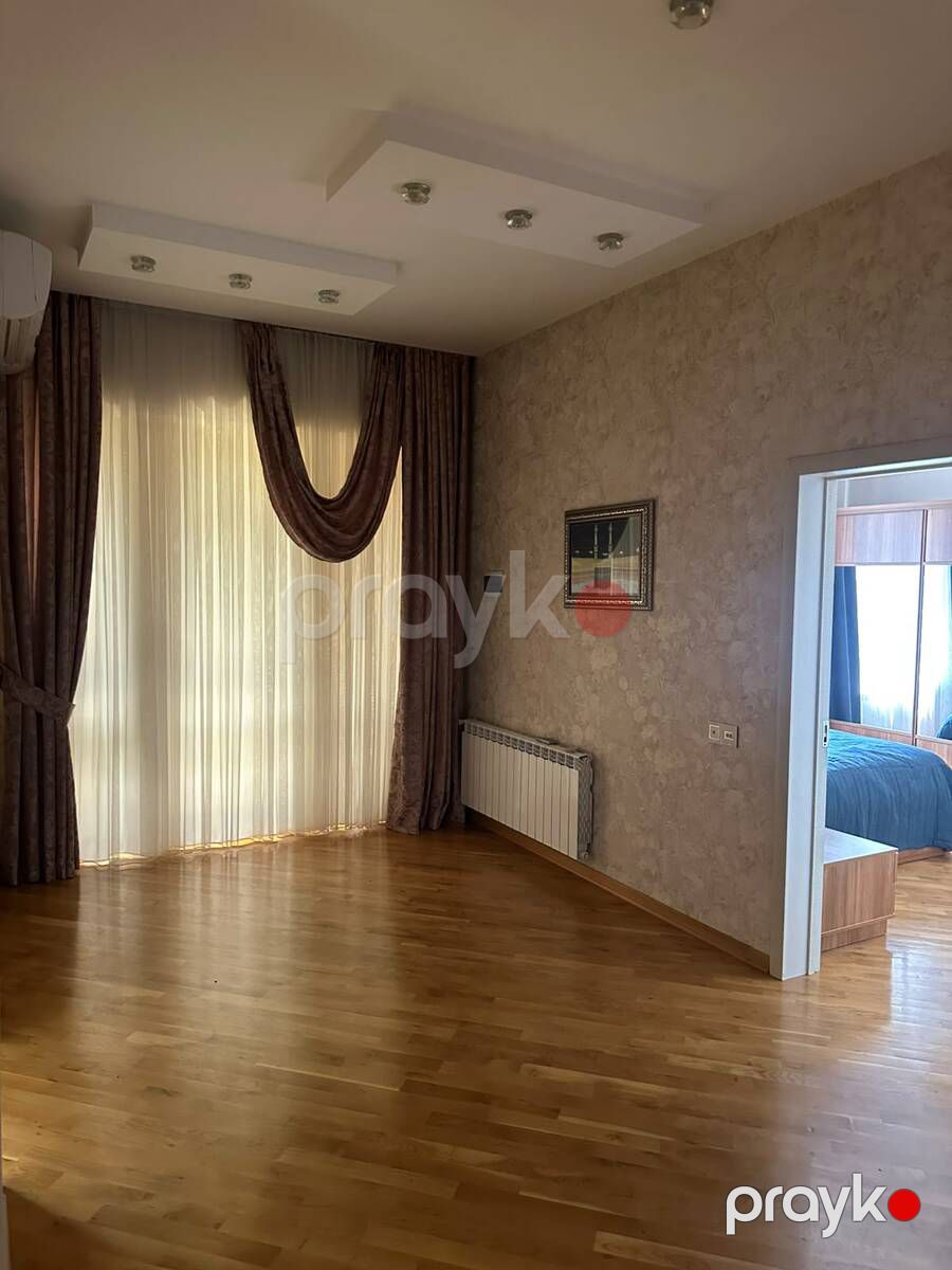 Satılır 6 otaqlı həyət evi/bağ evi 202 m² — Ev, villa, Bakı (9)