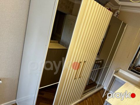Sfoner 350 azn, baha.alinmis mebelin.sfoneridir.Razin 212) SN E — Bakı