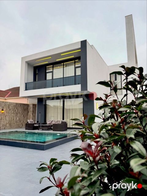 İcarəyə verilir 5 otaqlı həyət evi/bağ evi 350 m² — Bakı