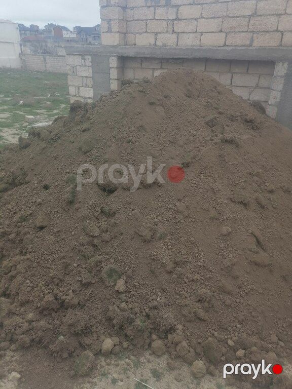 Qara torpaq, yanmış peyin — Dacha və bağ, Bakı (11)