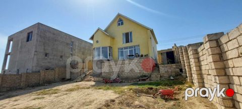 Satılır 5 otaqlı həyət evi/bağ evi 180 m² — Bakı