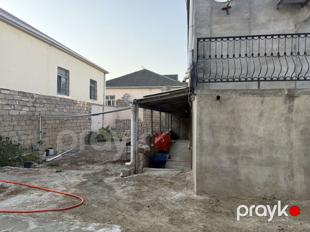 Satılır 4 otaqlı həyət evi/bağ evi 250 m² — Ev, villa, Bakı (10)