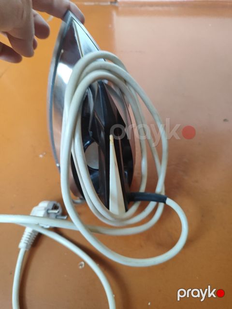Məhsul: 2 məişət əşyası dəsti 1) Elektrik ütü - Kablolu, 220V — Bakı