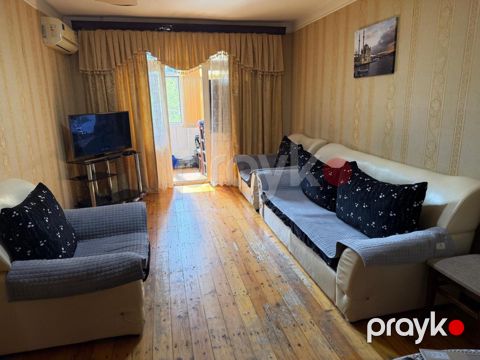 Satılır 3 otaqlı köhnə tikili 65 m² — Bakı