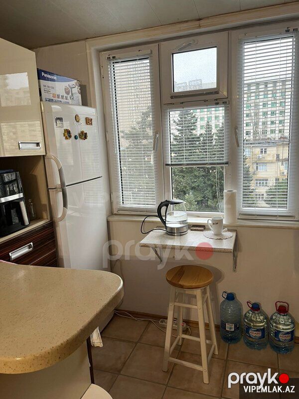 Yasamal rayonunda 2 otaqlı Köhnə tikili Satılır, 35 m² — Mənzil, Bakı (5)