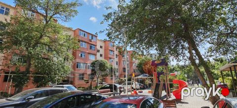 Satılır 3 otaqlı köhnə tikili 65 m² — Bakı