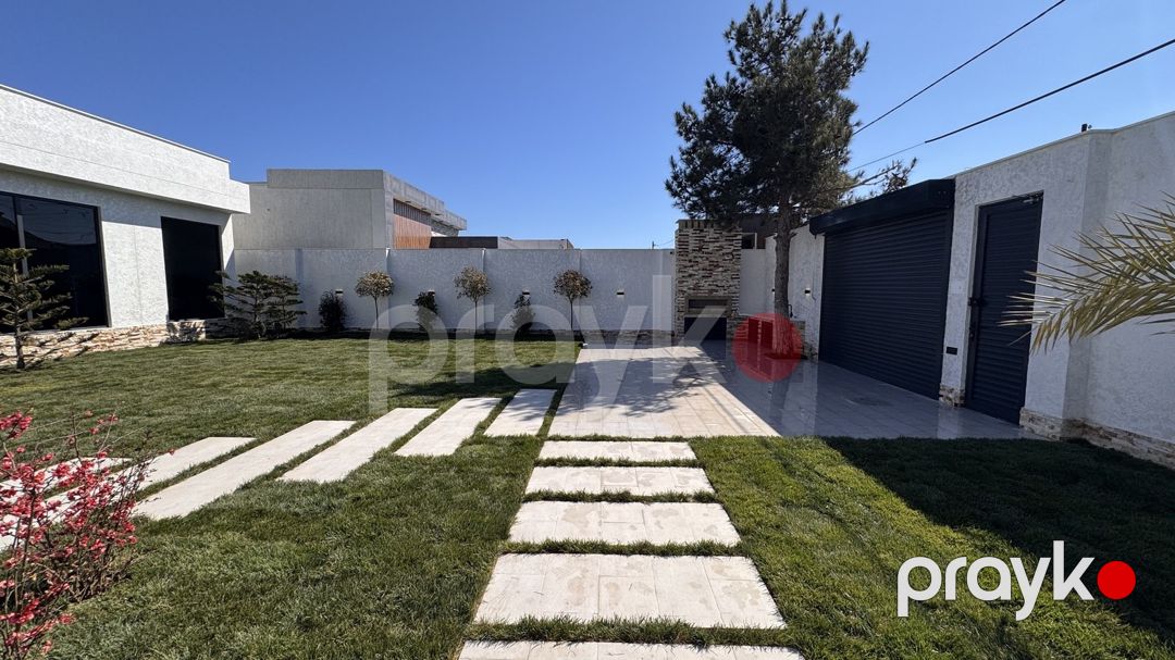 Satılır 5 otaqlı həyət evi/bağ evi 250 m² — Ev, villa, Bakı (7)