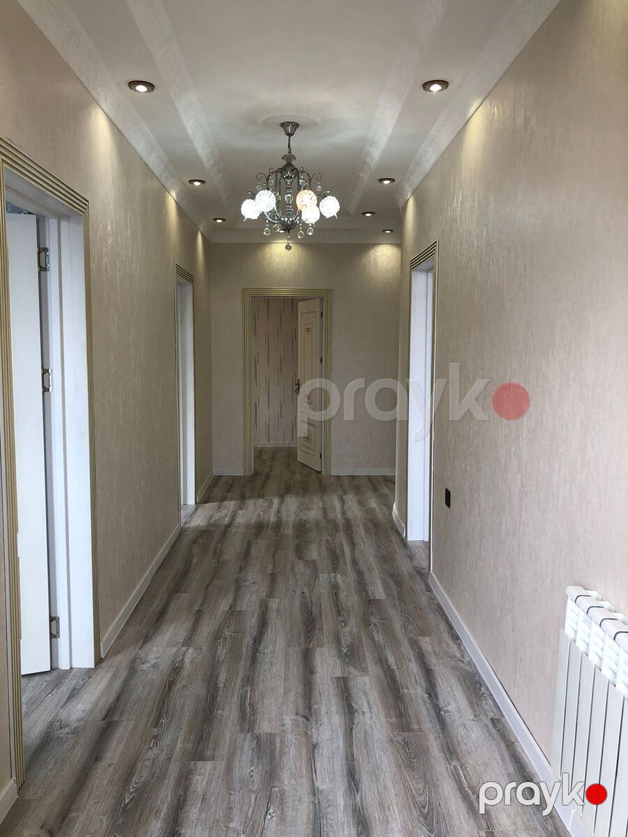 Satılır 7 otaqlı həyət evi/bağ evi 220 m² — Ev, villa, Bakı (4)