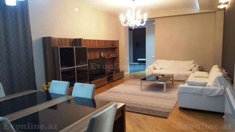 Kirayə verilir 4 otaqlı Mənzil Yeni tikili 200 m² Bakı, Nəsimi r., 28 May m — Bakı