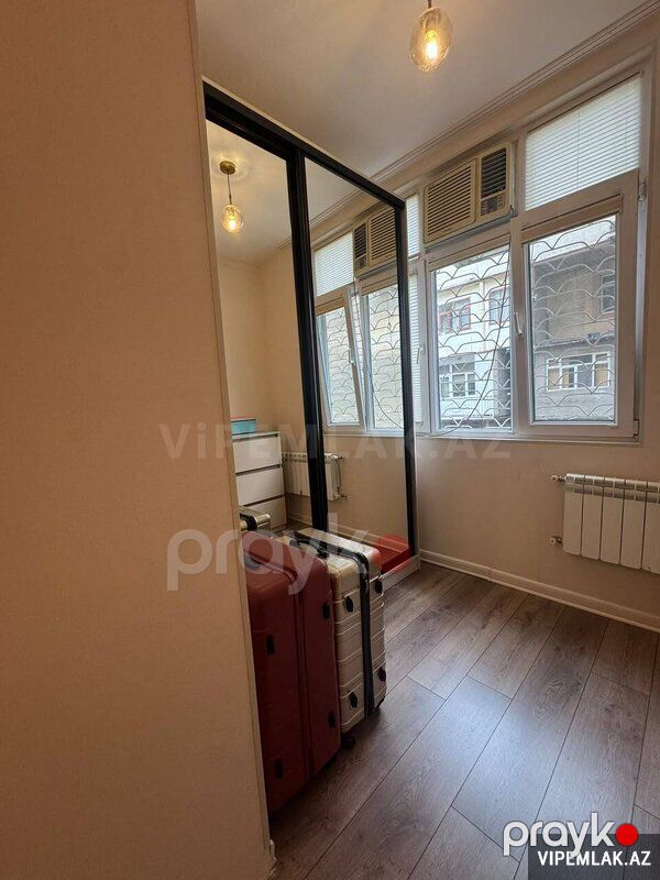 Yasamal rayonunda 2 otaqlı Köhnə tikili Satılır, 65 m² — Mənzil, Bakı (6)