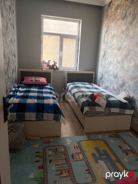 Uşaq çarpayısı matrasla birlikdə satılır. - Qiymət: 150 AZN (matras — Xırdalan