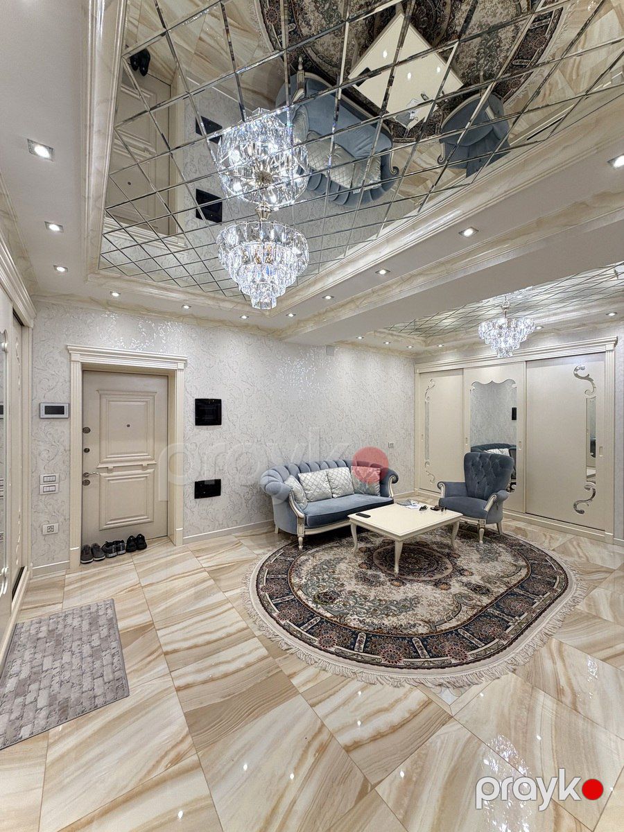 Satılır 5 otaqlı yeni tikili 255 m² — Mənzil, Bakı (2)