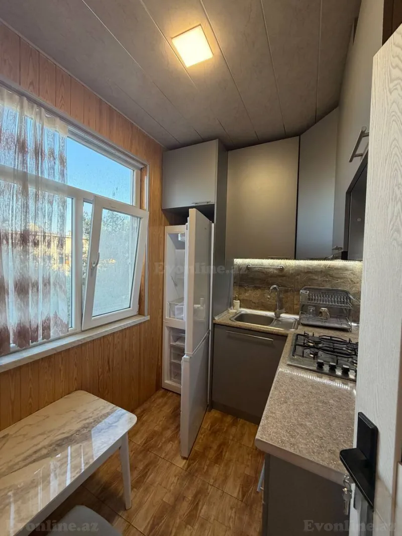 Satılır 2 otaqlı Mənzil Köhnə tikili 36 m² Bakı, Nəsimi r — Mənzil, Bakı (7)