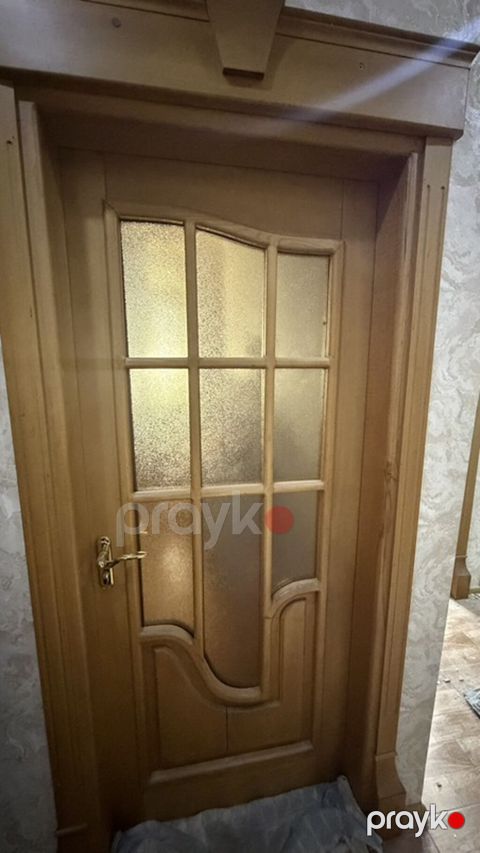 Taxta daxili qapılar – klassik dizayn 6 ədəd olmaqla hərəri 80 manat — Bakı