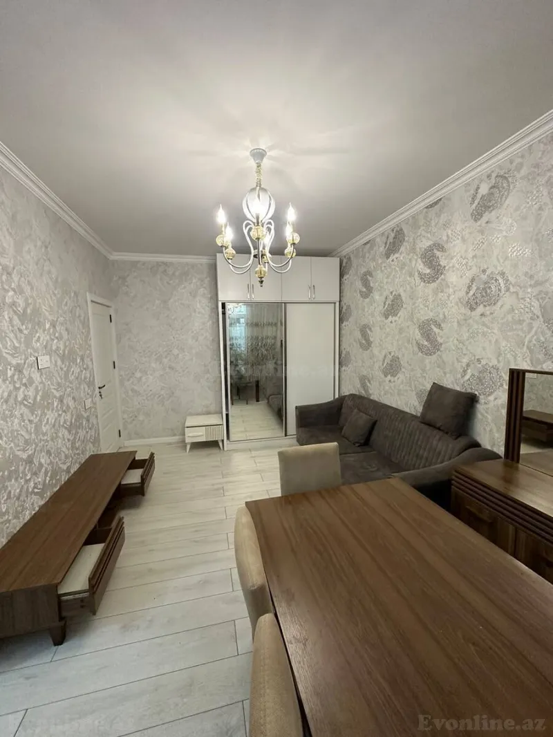 Satılır 2 otaqlı Mənzil Köhnə tikili 30 m² Bakı, Nəsimi r., Memar Əcəmi m., 4-cü mikrorayon — Mənzil, Bakı (2)