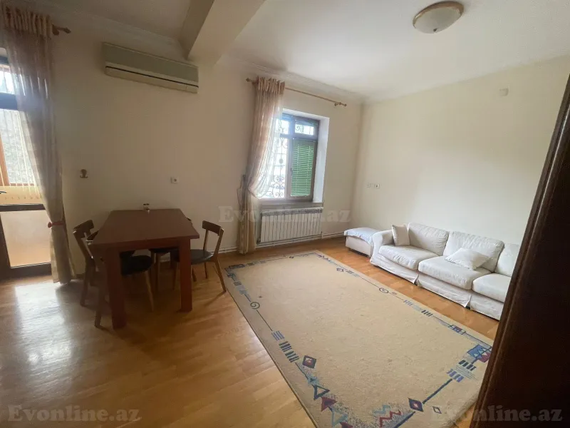 Kirayə verilir 5 otaqlı Mənzil Köhnə tikili 200 m² Bakı, Yasamal r., Elmlər Akademiyası m — Mənzil, Bakı (8)
