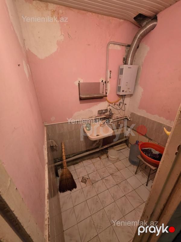 Satılır 2 otaqlı Bina evi menzil (Köhnə tikili), 56 m², 10-cu mikrorayon — Mənzil, Sumqayıt (9)