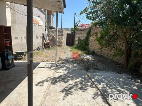 Bakı Şeheri, Suraxanı Rayonu,Hõvsan Qəsəbəsində Buta marketin — Bakı