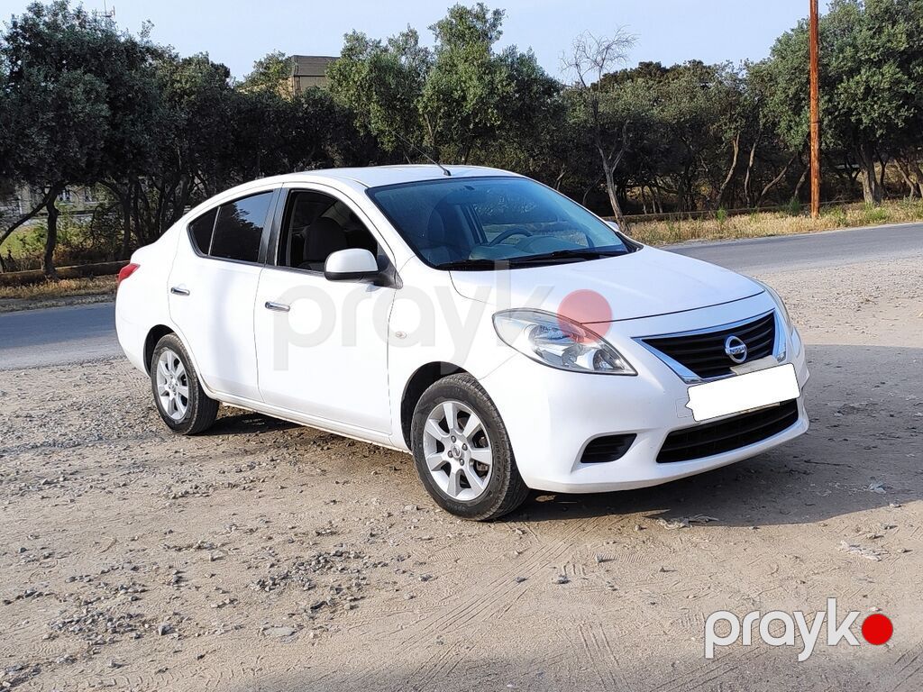 Nissan Sunny: 1.5 l 2014 il Sedan — Avtomobillər, Bakı (4)