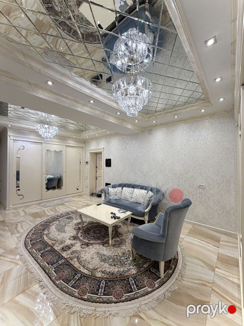 Satılır 5 otaqlı yeni tikili 255 m² — Bakı