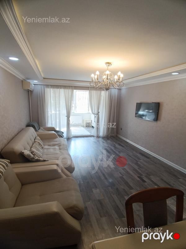 Satılır 2 otaqlı Bina evi menzil (Köhnə tikili), 48 m², 5-ci mikrorayon — Mənzil, Sumqayıt (8)