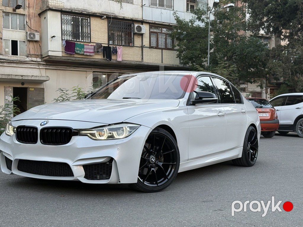 BMW 330, 2.0 L, 2016 il, 180 230 km — Avtomobillər, Bakı (8)