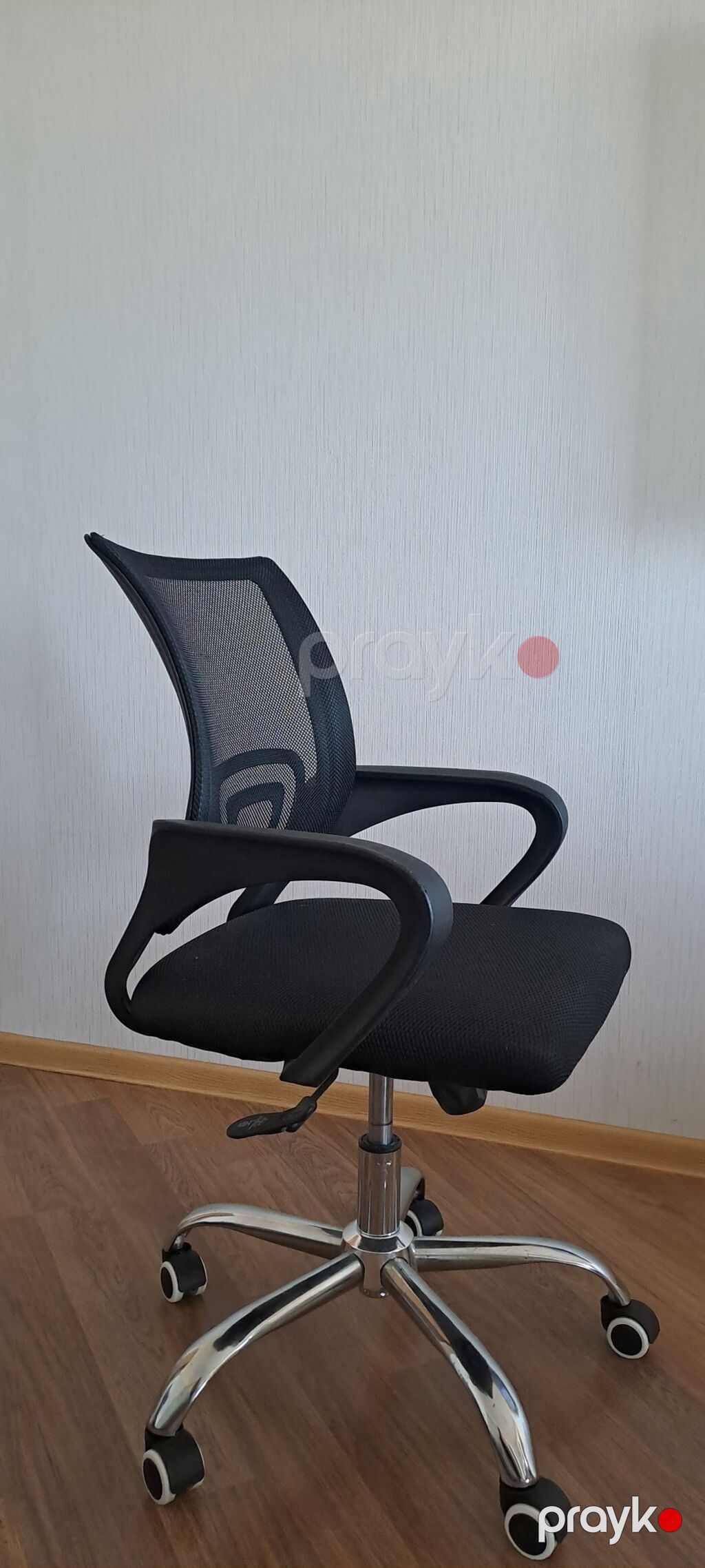 Erqonomik ofis kreslosu – qara rəng - Nəfəsalan mesh arxa hissə: uzun — Ofis mebeli, Bakı (2)