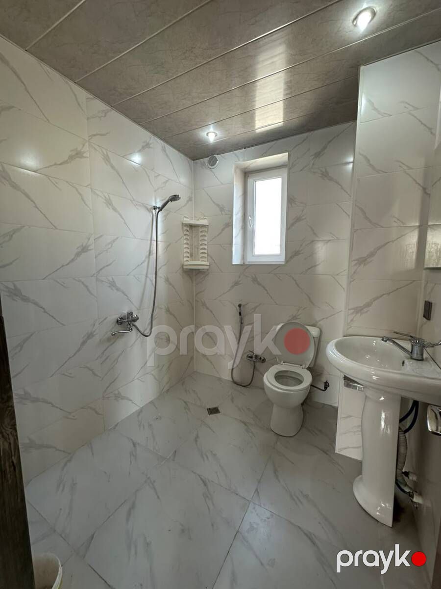 İcarəyə verilir 3 otaqlı köhnə tikili 100 m² — Mənzil, Bakı (11)