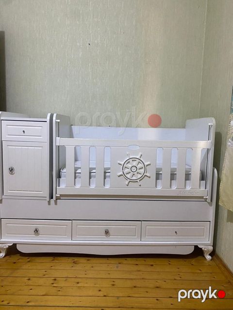Ağ rəngli uşaq beşiyi – çoxfunksiyalı model - Material: ağ rəngdə — Masazır