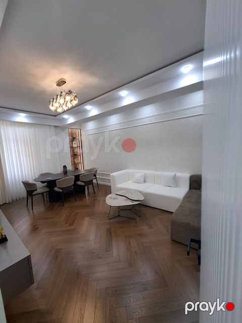İcarəyə verilir 2 otaqlı yeni tikili 87 m²