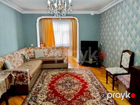 Satılır 3 otaqlı köhnə tikili 75 m²