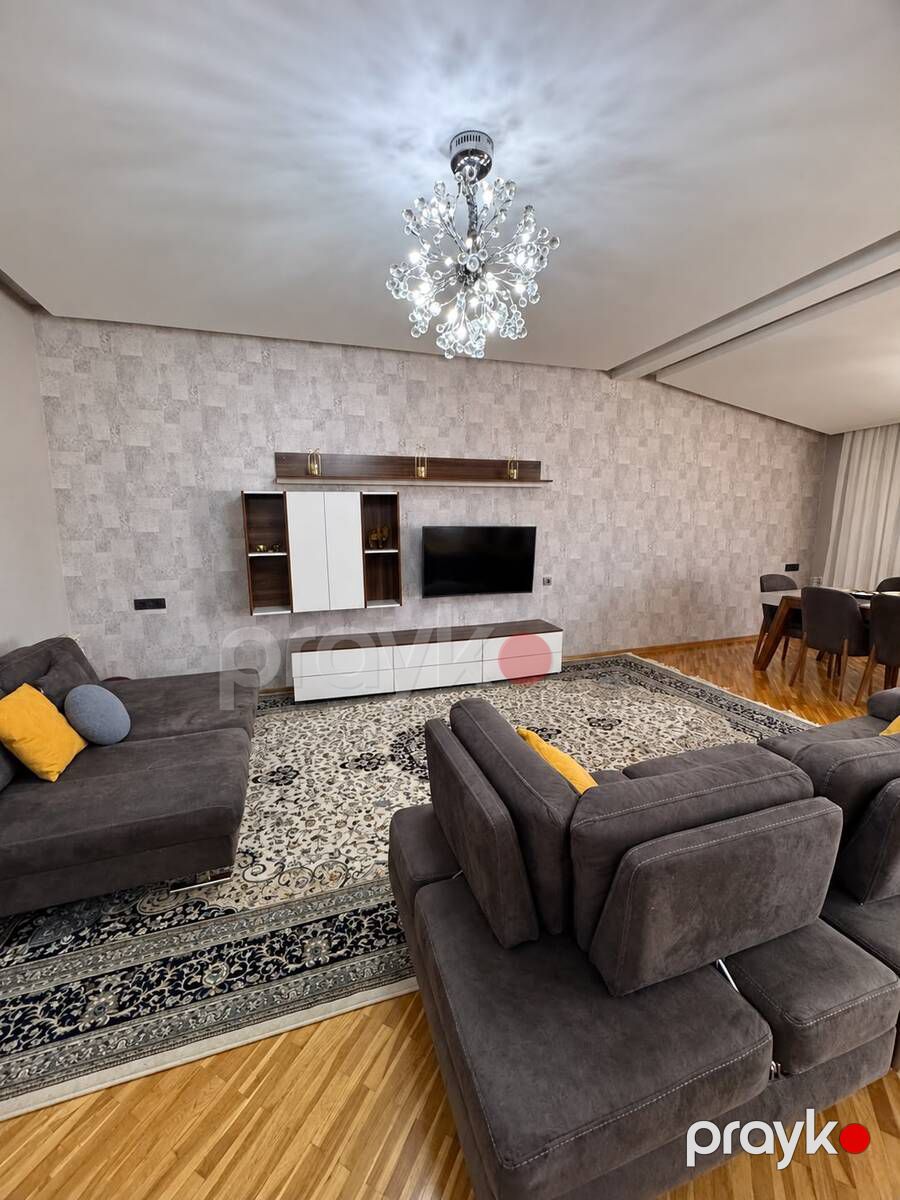 İcarəyə verilir 2 otaqlı köhnə tikili 81 m² — Mənzil, Bakı (3)