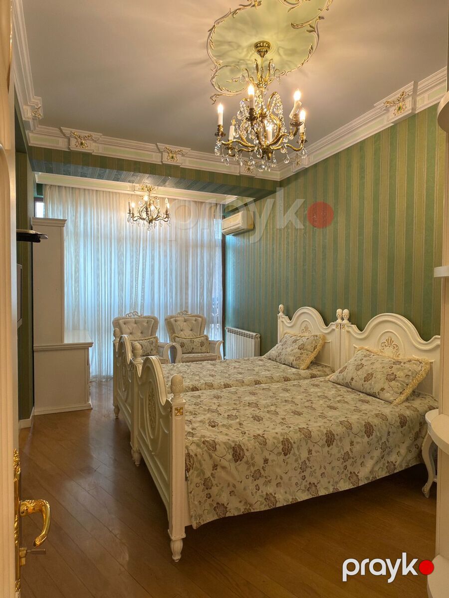 Satılır 4 otaqlı yeni tikili 190 m² — Mənzil, Bakı (2)